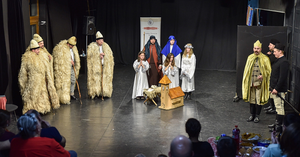 Ünnep a néptáncosoknál